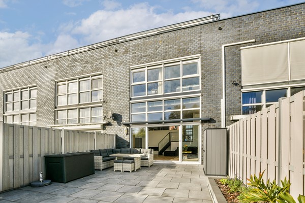 Medium property photo - Balatonmeerlaan 43, 1060 RD Amsterdam